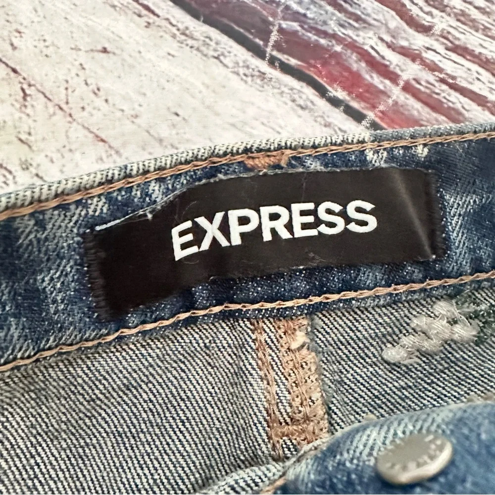NWT Express Floral Embroidered Denim Mini Skirt $59
